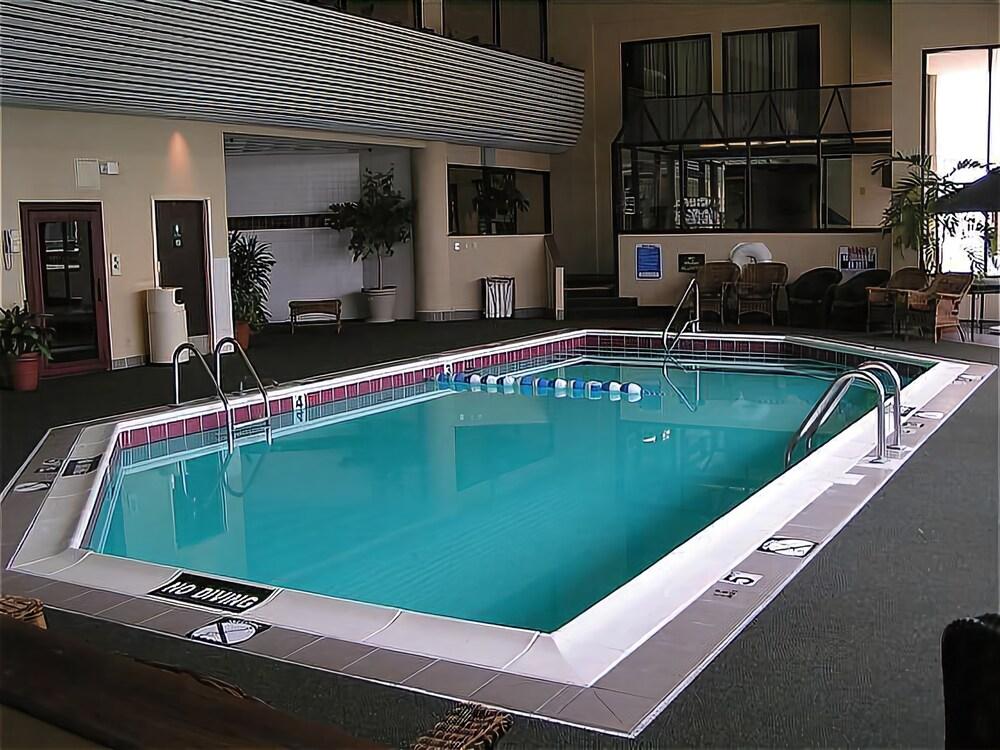 Crowne Plaza Hotel Hickory By Ihg Dış mekan fotoğraf