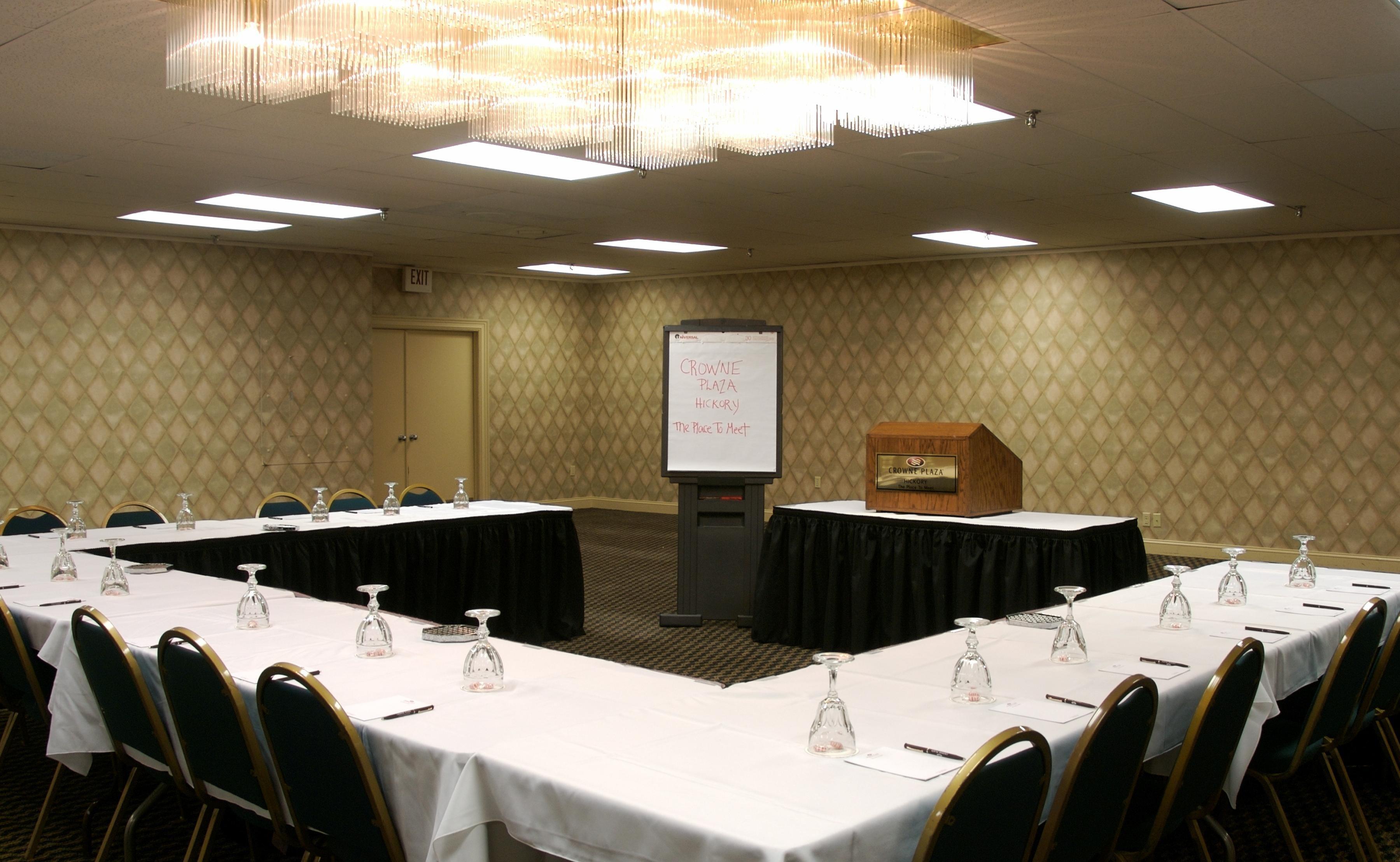 Crowne Plaza Hotel Hickory By Ihg Dış mekan fotoğraf